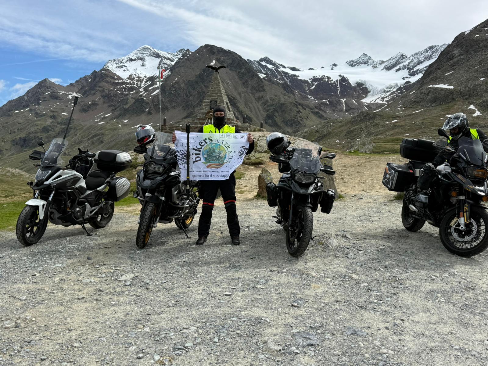 Gallery immagine: Passo dello Stelvio - 240